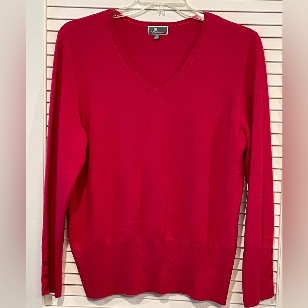 Pullover V neck sweater